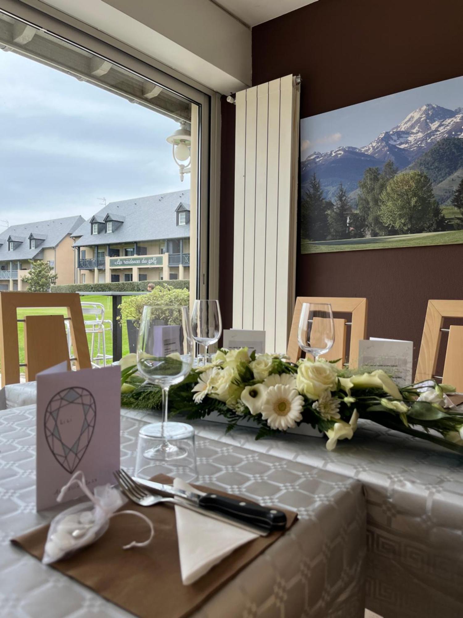 Le Domaine Du Golf Country Club De Bigorre Hotel Pouzac Eksteriør billede