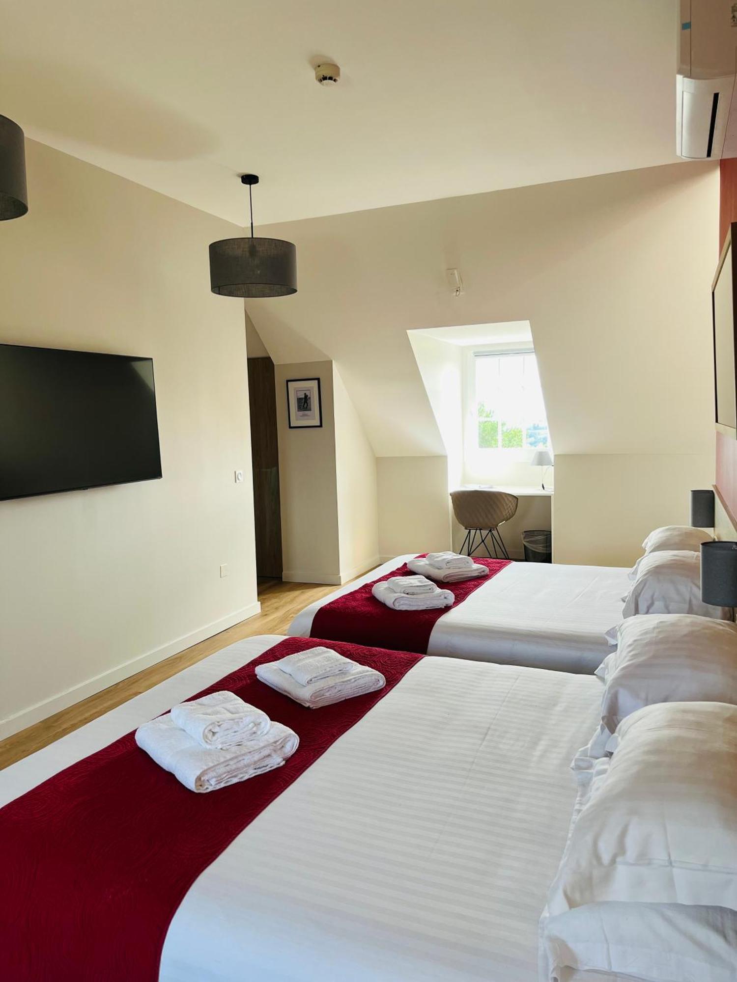 Le Domaine Du Golf Country Club De Bigorre Hotel Pouzac Eksteriør billede